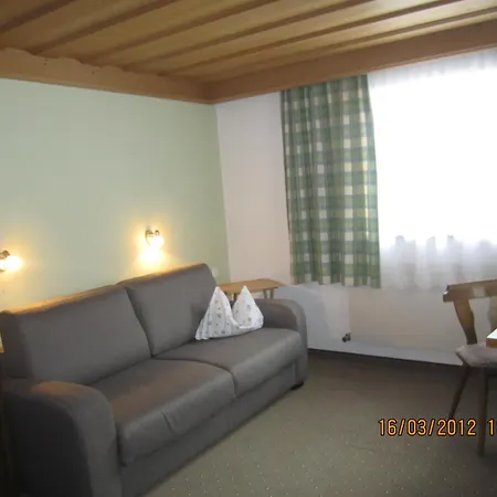 Charlys Ferienwohnung Samnaun Chambre photo